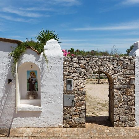 La Corte Della Masseria San Vito dei Normanni Esterno foto