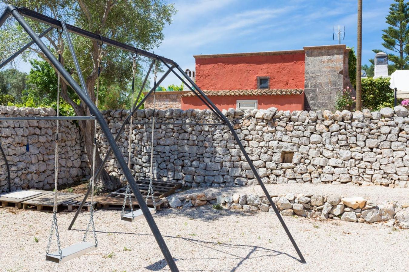 La Corte Della Masseria San Vito dei Normanni Esterno foto
