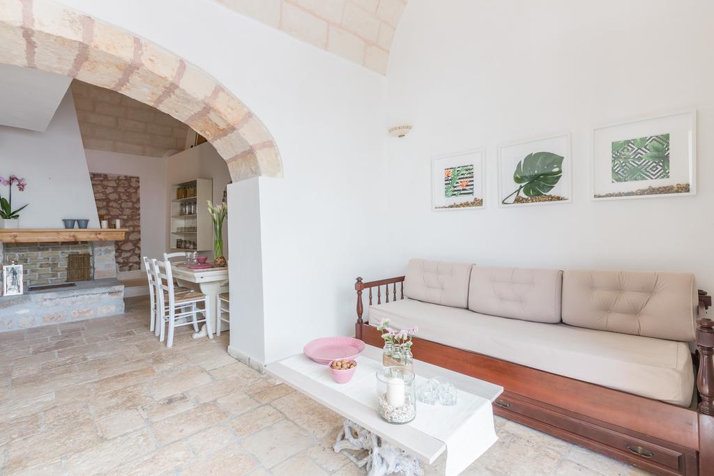 La Corte Della Masseria San Vito dei Normanni Esterno foto