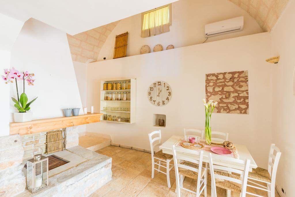 La Corte Della Masseria San Vito dei Normanni Esterno foto