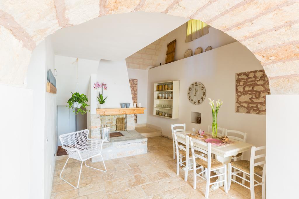 La Corte Della Masseria San Vito dei Normanni Esterno foto